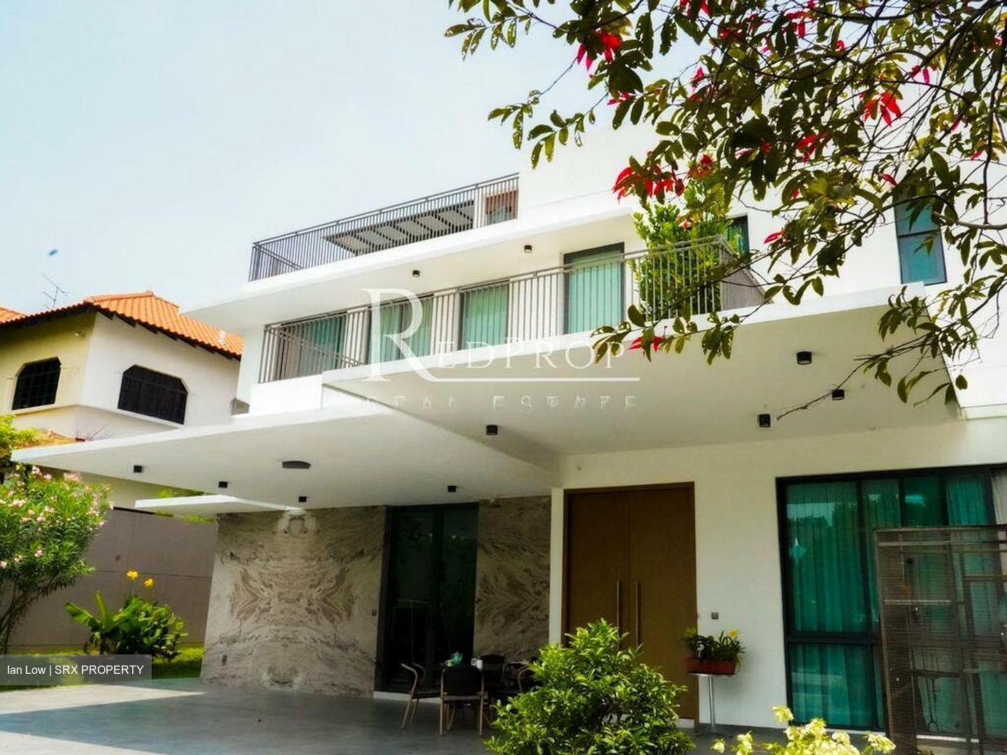 Changi Road (D14), Detached #591314031